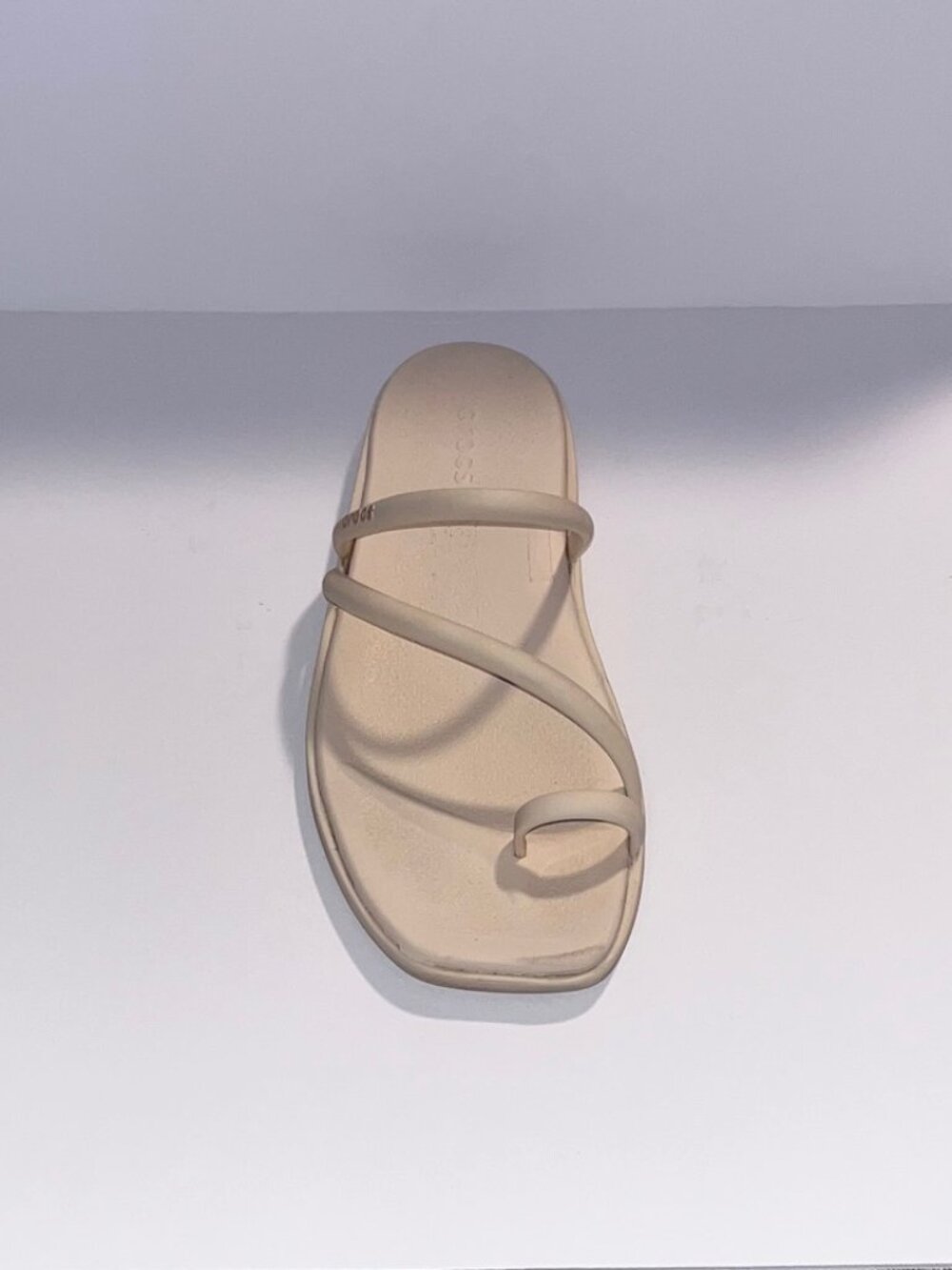 Miami Toe Loop Sandal - Picture 3 of 6